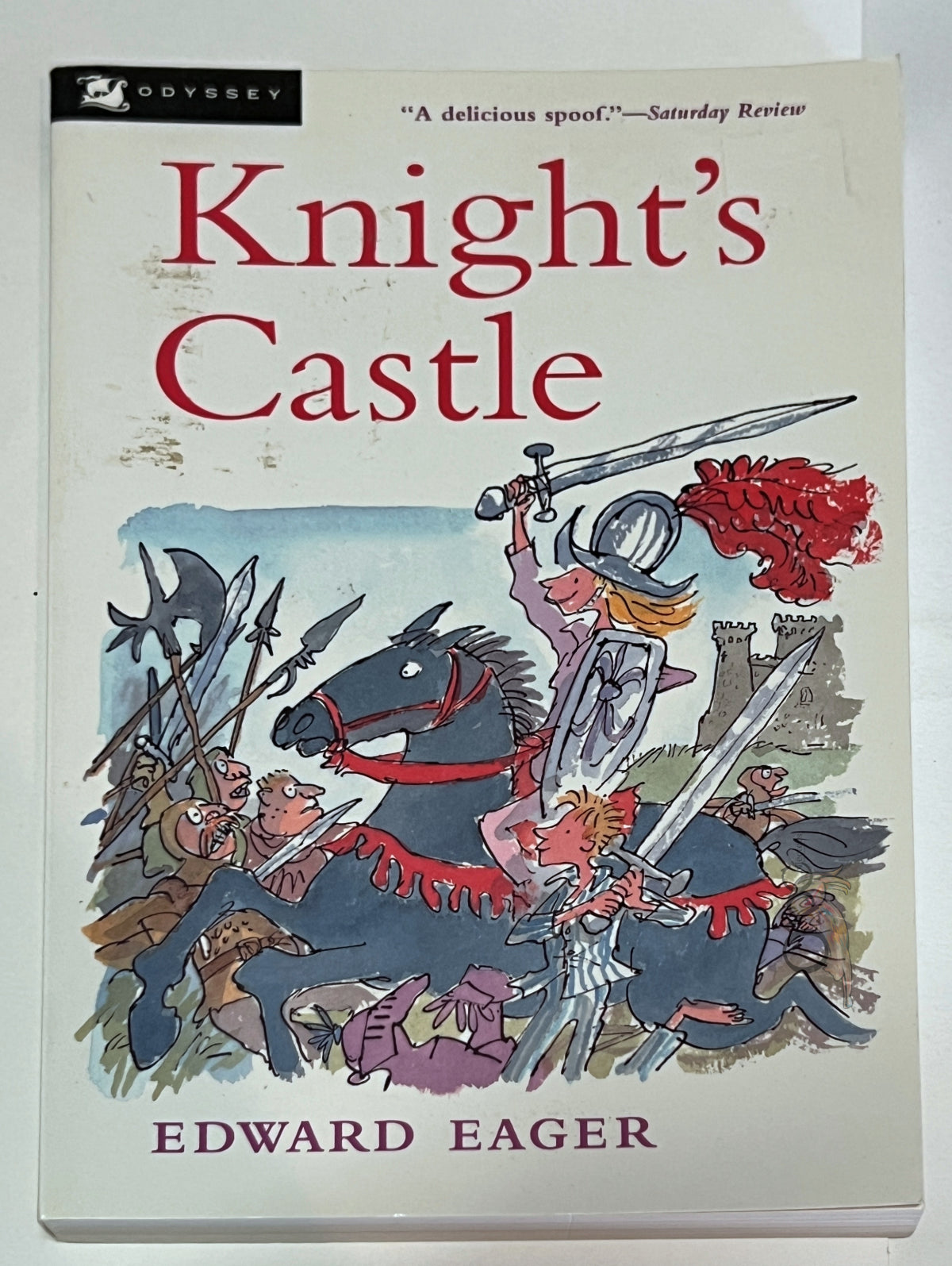 Knight's Castle (Tales of Magic #2) by Edward Eager