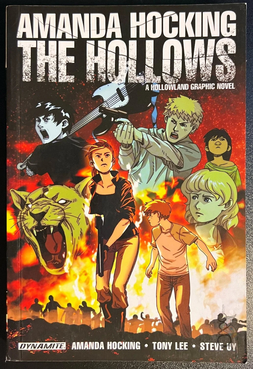The Hollows: A Hollowland Graphic Novel (2013)